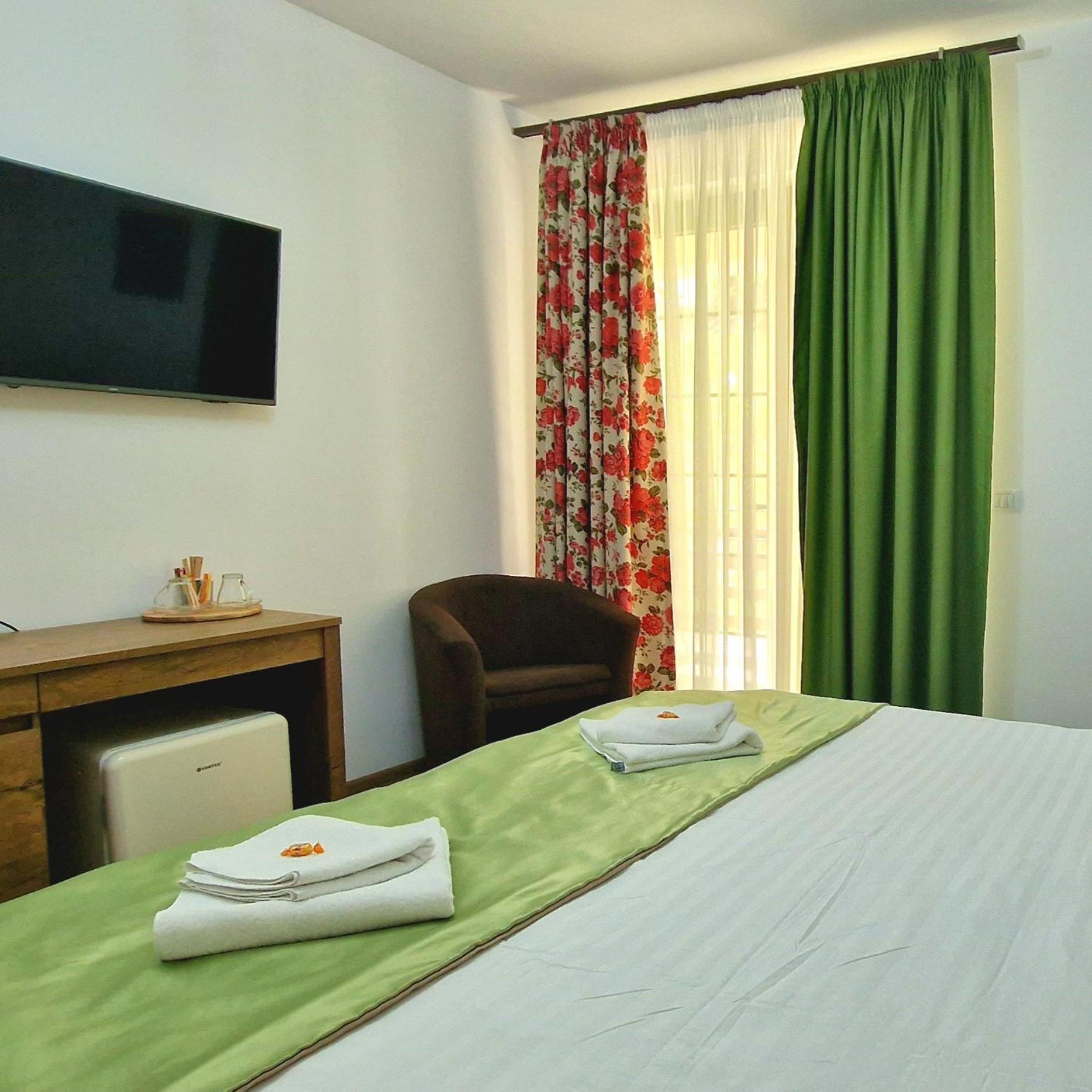 Hotel Provence Sučava Exteriér fotografie
